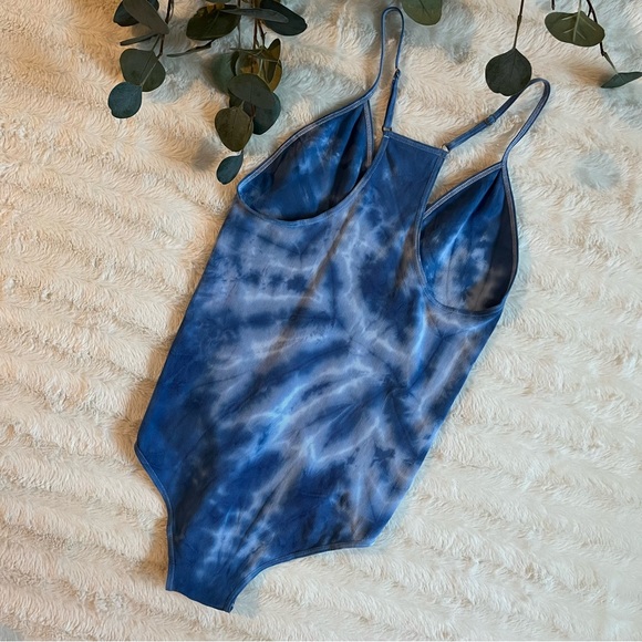 SOLD✨ Free People • Hand Dyed Bodysuit - Picture 4 of 7